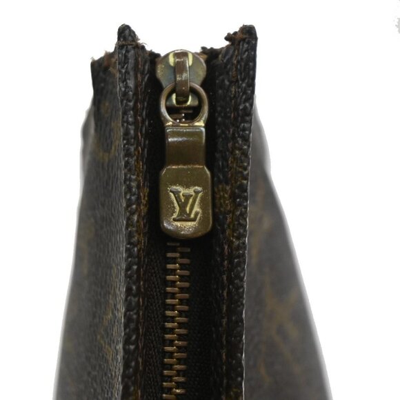 LOUIS VUITTON Poche Toilette 26 Clutch Hand Bag Monogram Leather - Picture 11 of 13